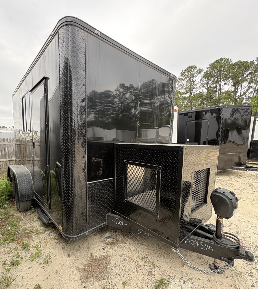 7'x12' Quality Cargo Pet Grooming