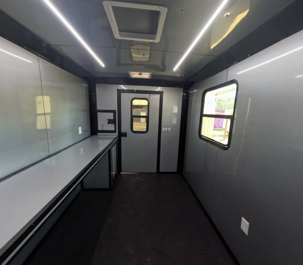 7'x10' Quality Cargo Fiber Splicing Trailer