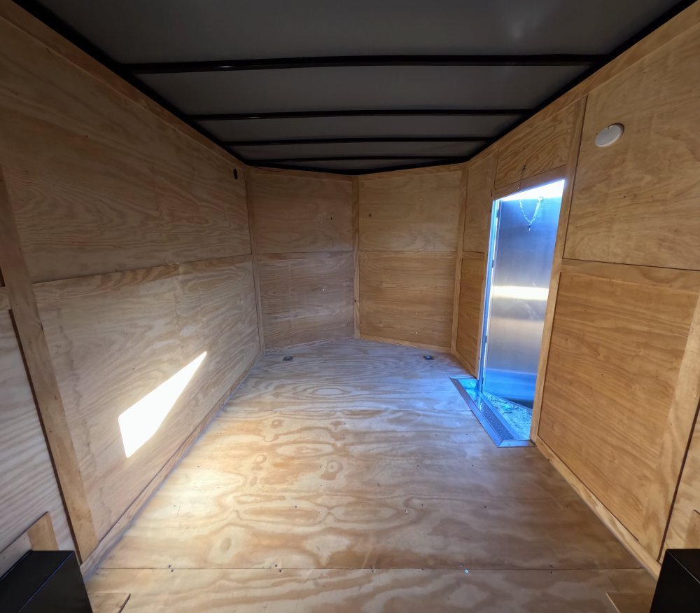 8.5'x22' Quality Cargo Enclosed Cargo
