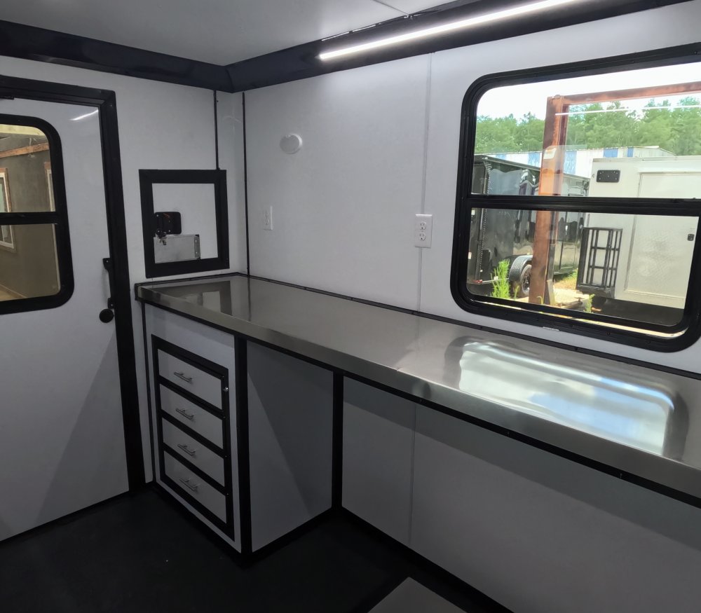 7'x12' Quality Cargo Fiber Splicing Trailer