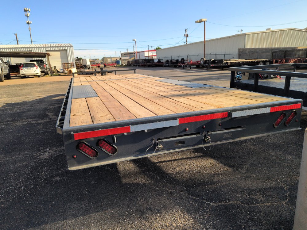 2026 Lamar 102x24 Deck Over Wood Floor