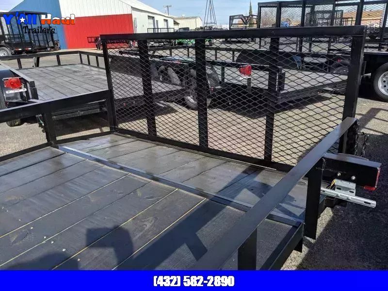 2026 C&M 82X16 Tandem Dovetail Gate