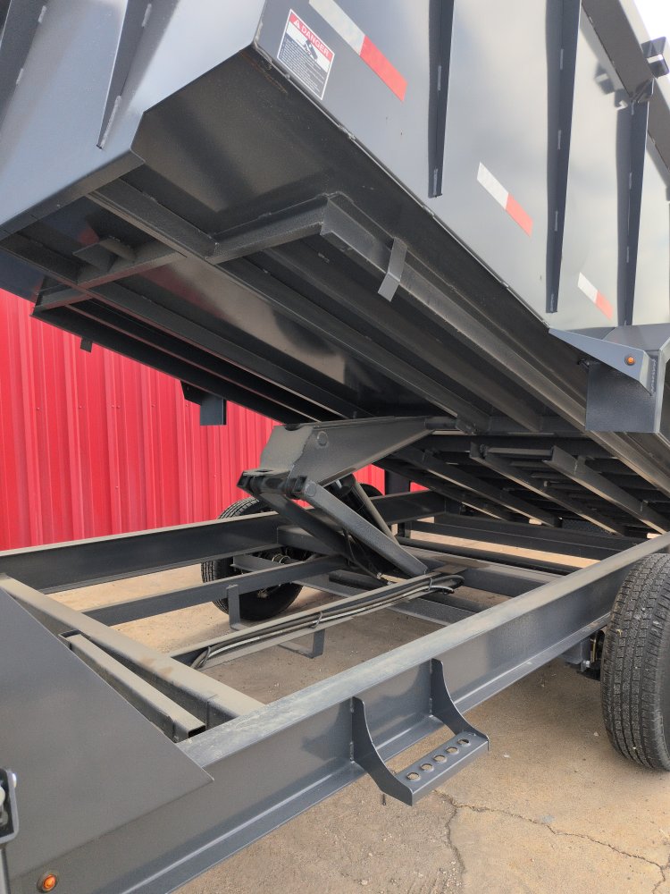 2025 Lamar Trailers 83x14 14K Gooseneck 3' Sides Dump Trailer