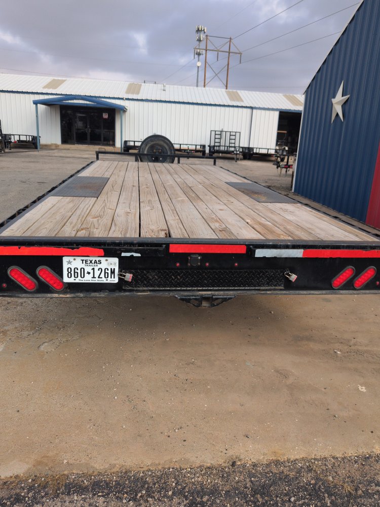 USED 2019 Lamar 102x20 Deck Over Wood Floor