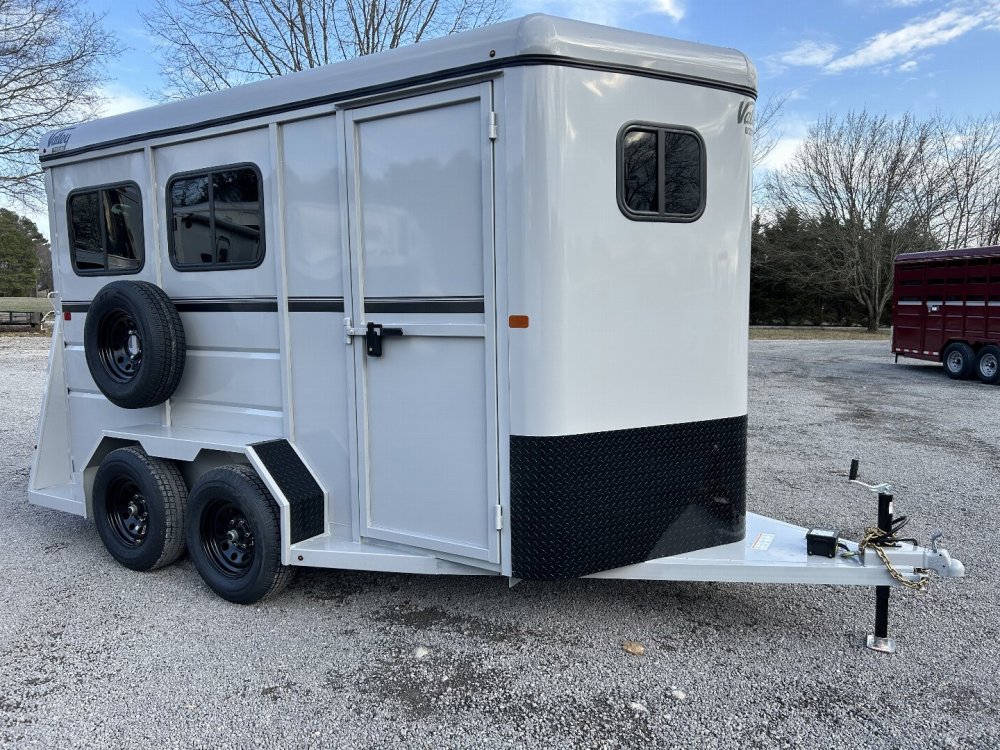2025 Valley Trailers 2820 2-Horse Trailer