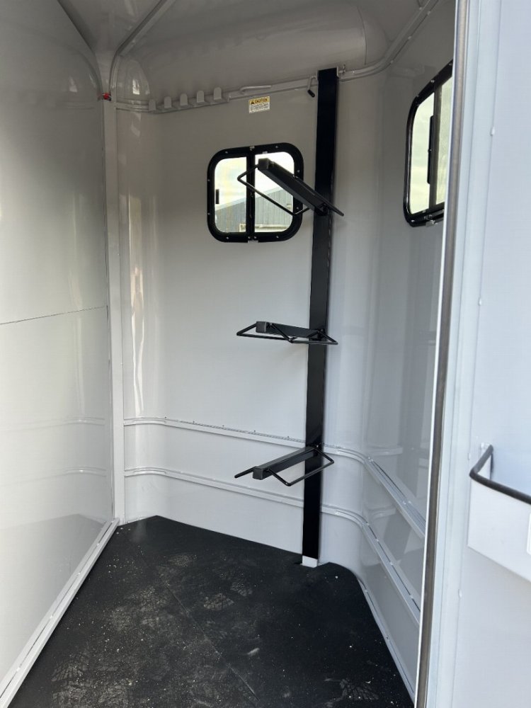 2025 Valley Trailers 2820 2-Horse Trailer