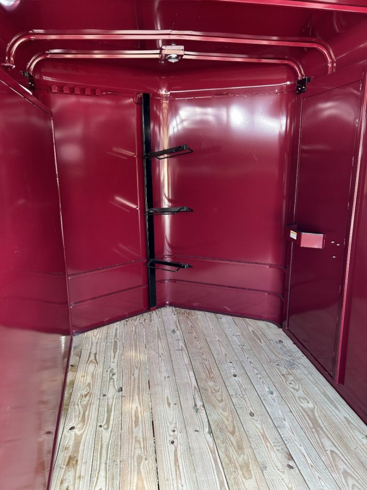 2025 Valley Trailers 3800 3-Horse Trailer