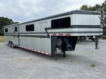 2026 Hawk 6H Head to Head Horse Trailer