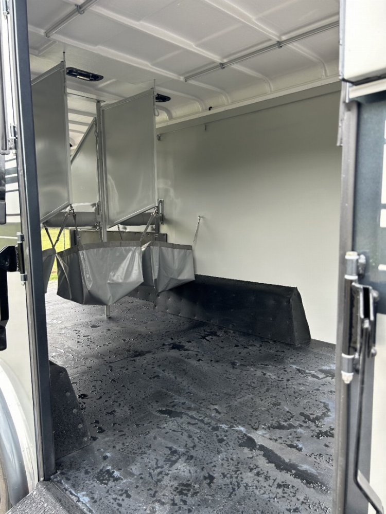 2026 Hawk 6H Head to Head Horse Trailer