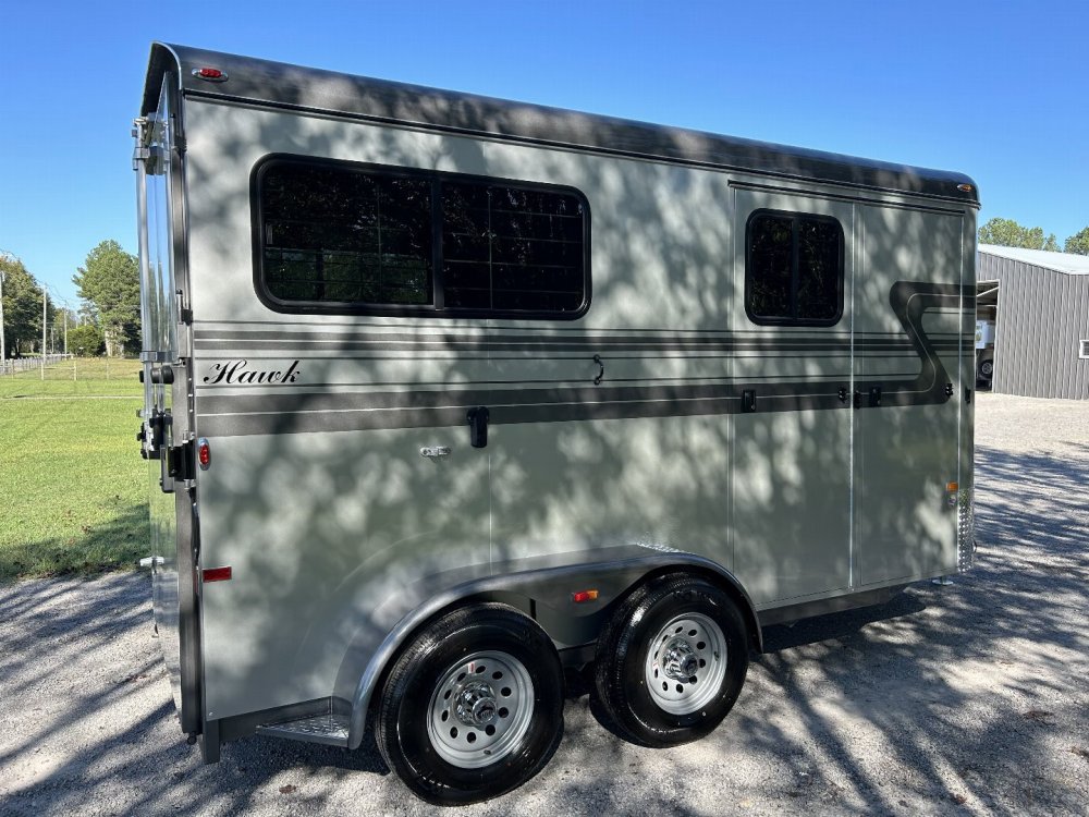 2025 Hawk 100C Horse Trailer