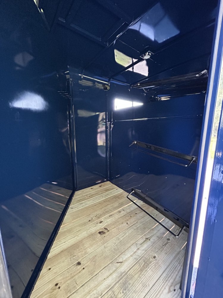 2026 Valley Trailers 4920 4-Horse Trailer