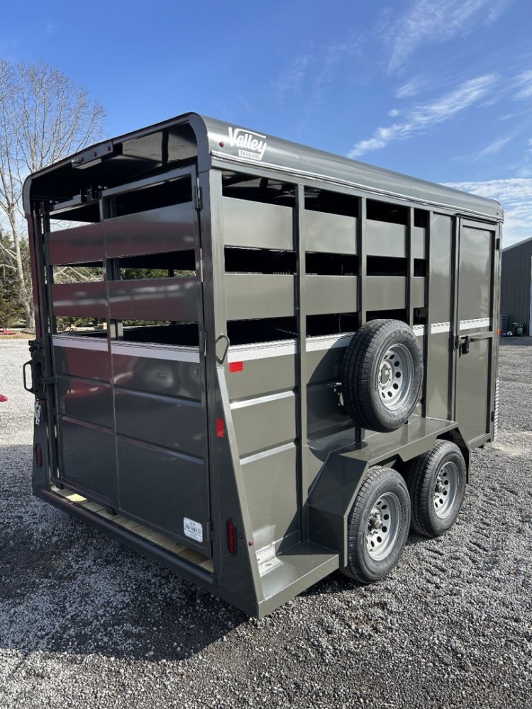 2025 Valley Trailers 2800 2-Horse Trailer