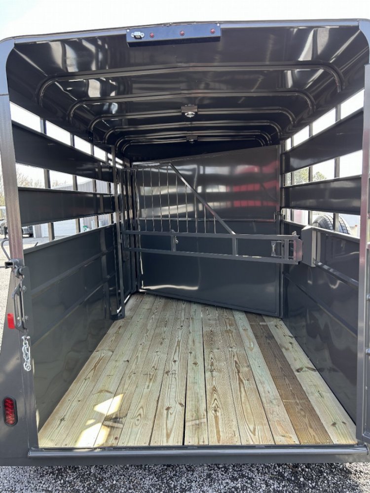 2025 Valley Trailers 2800 2-Horse Trailer