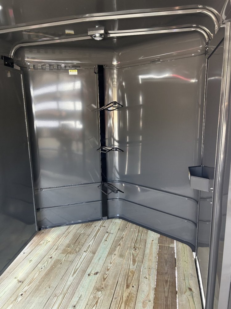 2025 Valley Trailers 2800 2-Horse Trailer