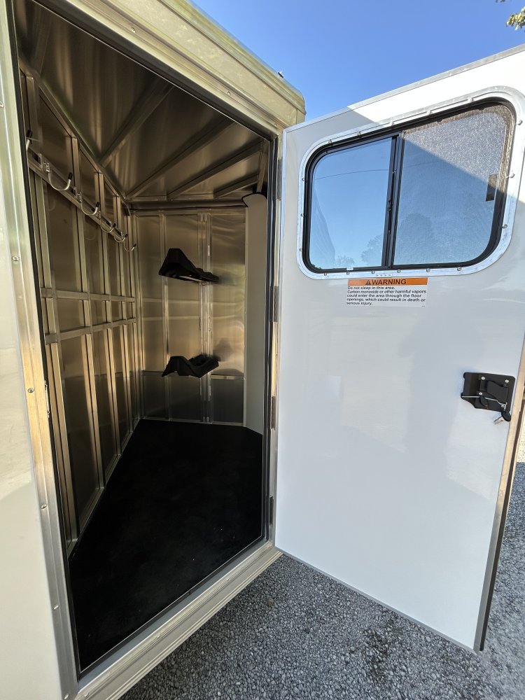 2026 Frontier Light 2H Slant Bumper Pull