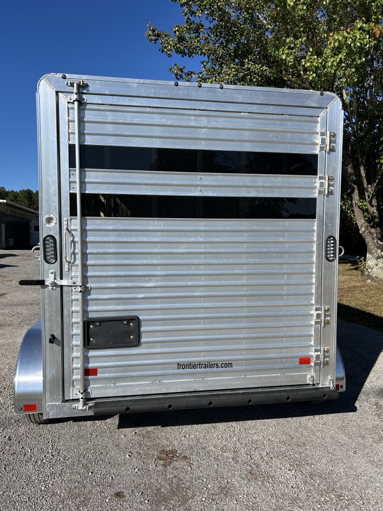 2026 Frontier Light 2H Slant Bumper Pull