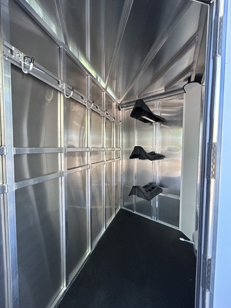 2026 Frontier 3H Slant Bumper Pull