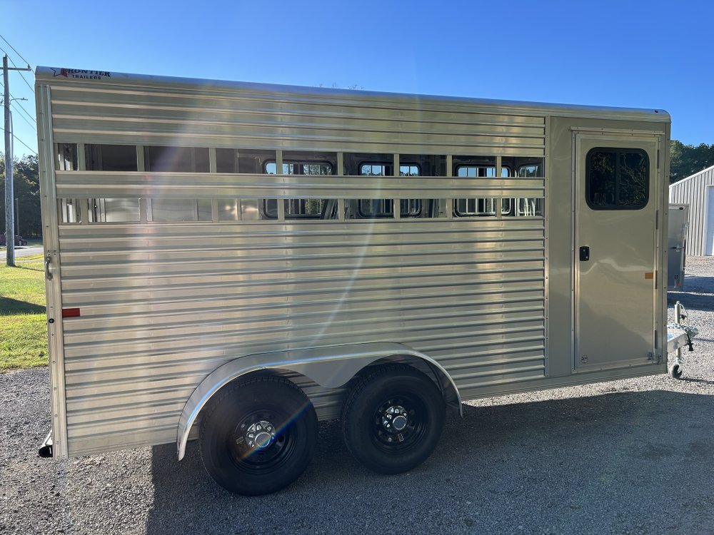 2026 Frontier 3H Slant Bumper Pull