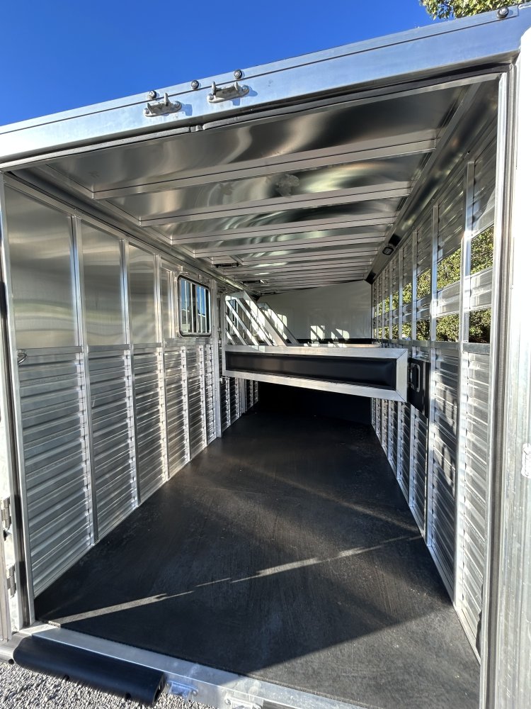 2026 Frontier 3H Slant Bumper Pull