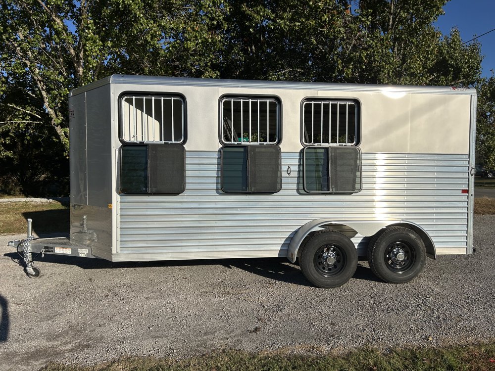 2026 Frontier 3H Slant Bumper Pull