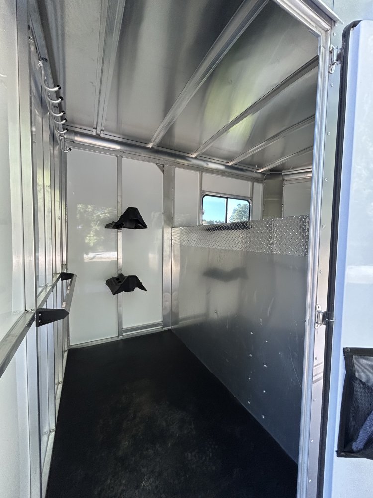 2019 Sundowner Charter 2H Straight-Load GN