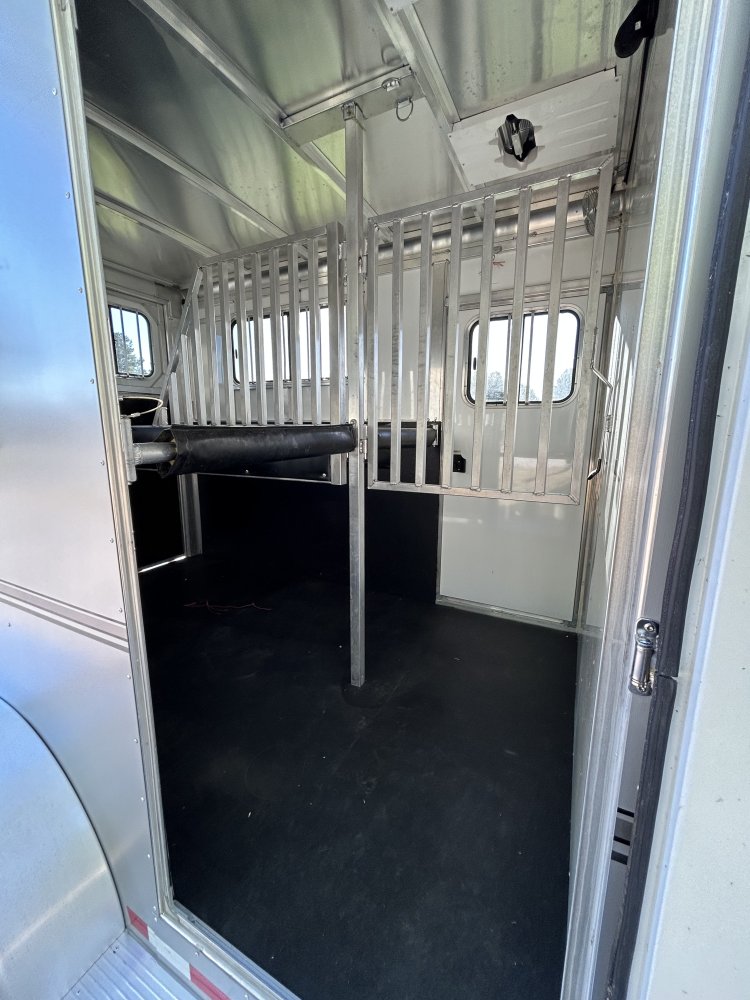 2019 Sundowner Charter 2H Straight-Load GN