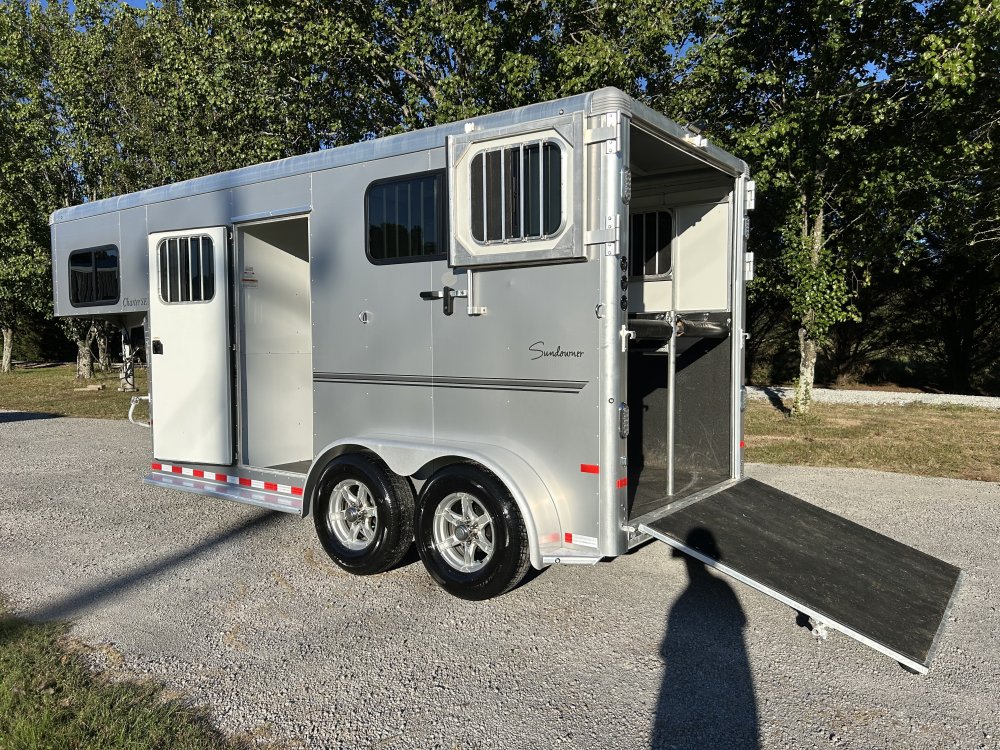 2019 Sundowner Charter 2H Straight-Load GN