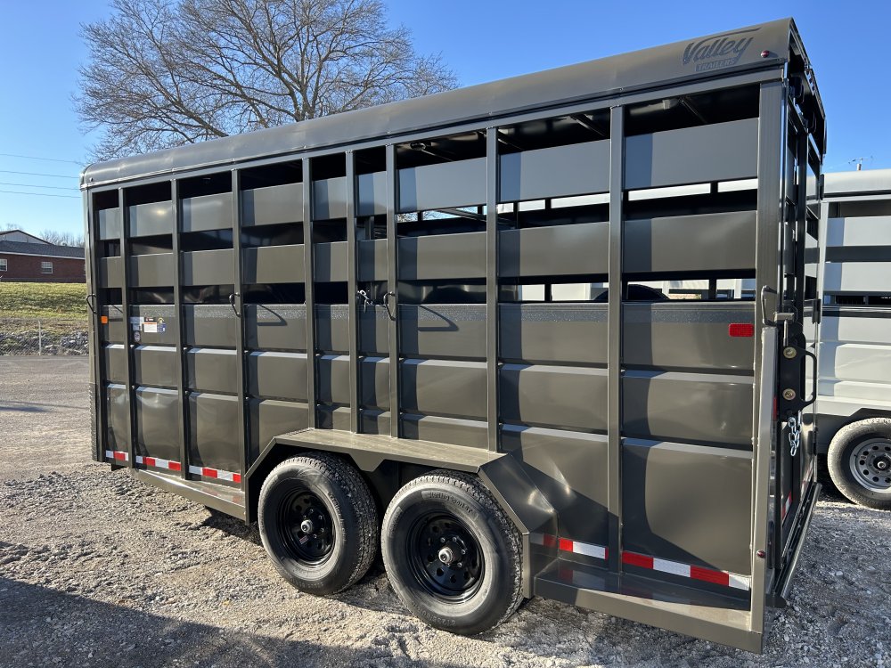 2026 Valley 6' 8"x18' Livestock Trailer