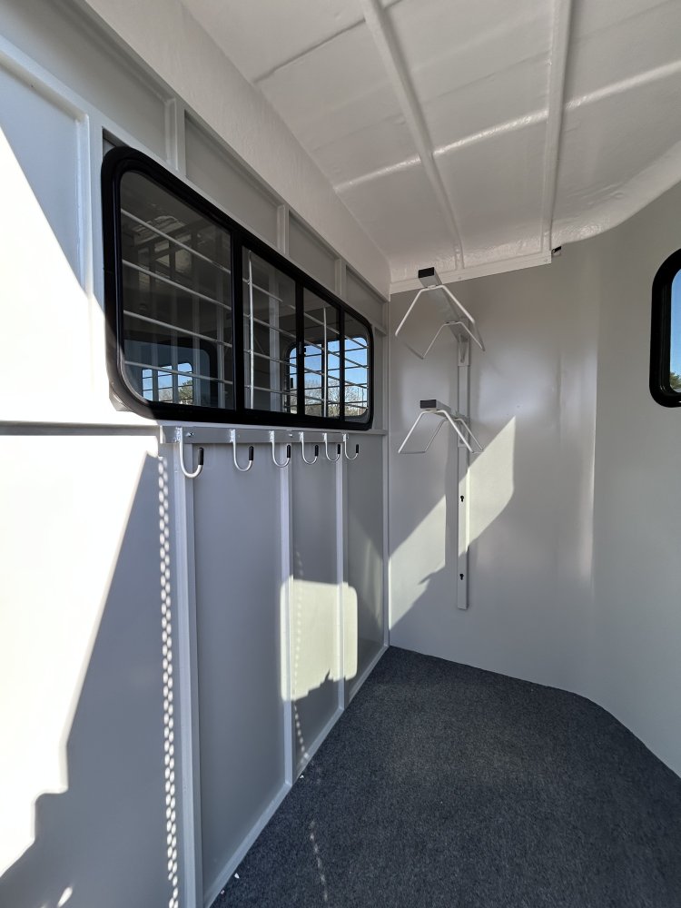 New 2026 Hawk Trailers 100C w/Dress 7'6" Tall