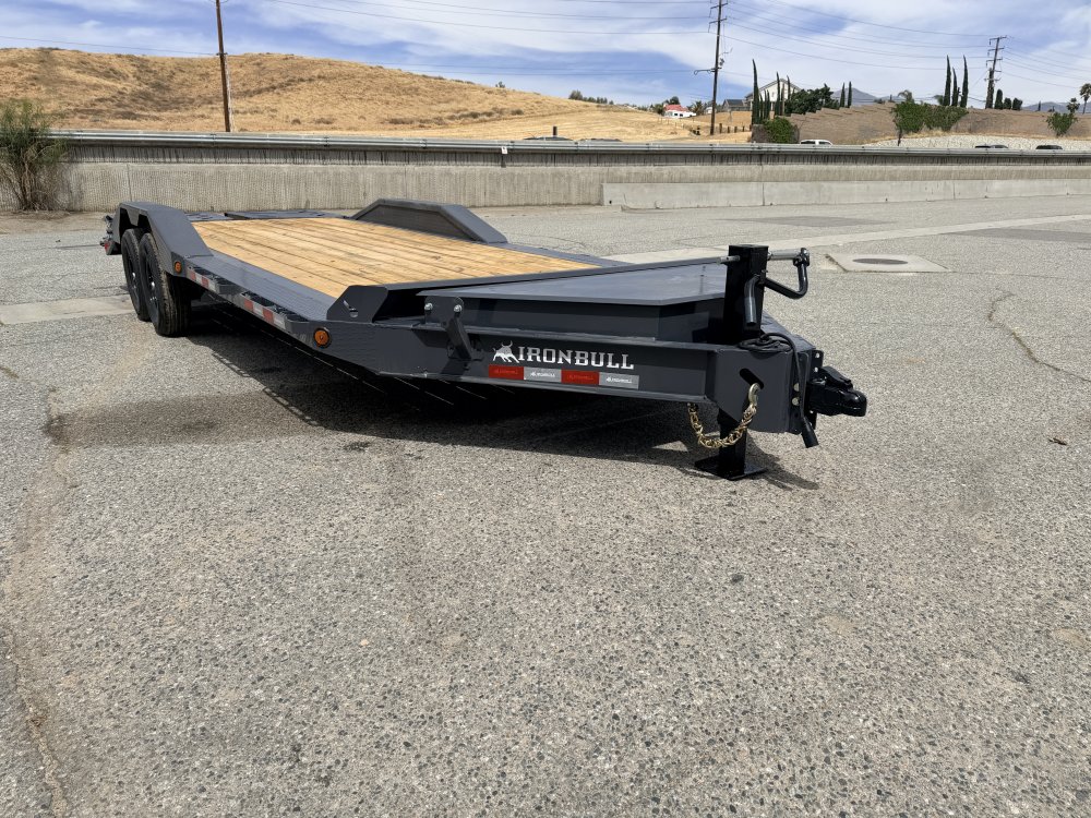 102"x22' IronBull Equipment Trailer