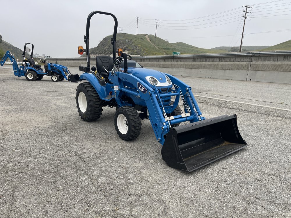 x LS LS Tractor Tractor