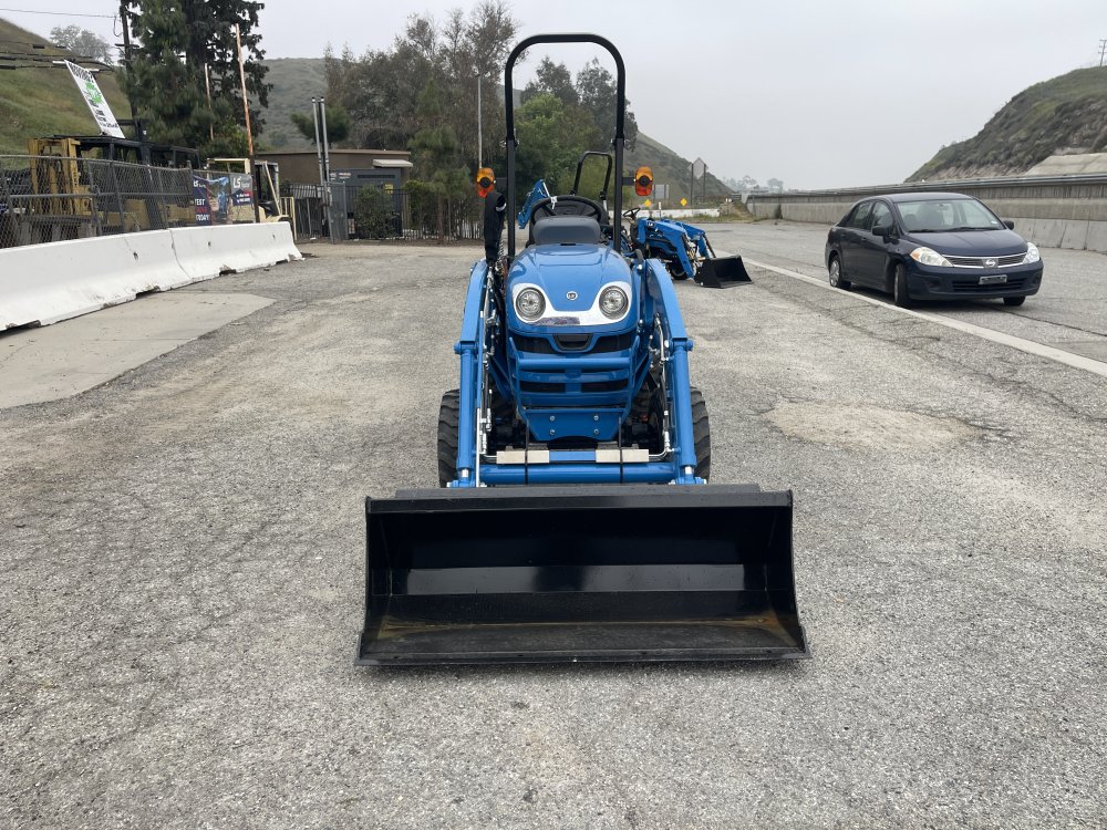 x LS LS Tractor Tractor