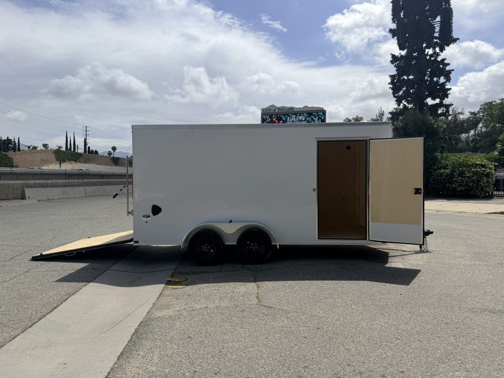 7'x16' Look Enclosed Cargo
