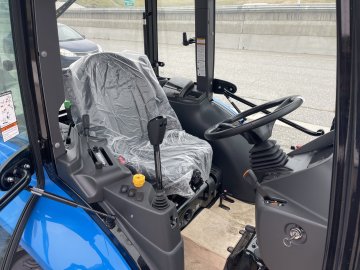 x LS LS Tractor Tractor