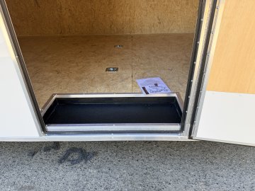 LOOK ST DLX 8.5x24 Enclosed Car Hauler | 10K GVWR | 16" OC Walls | 7' Interior