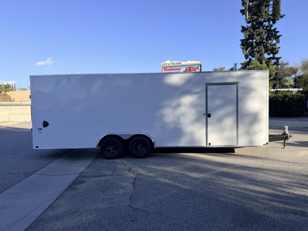 8.5'x24' Look Enclosed Car Hauler