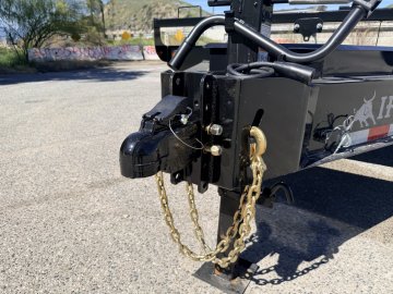 102"x18' IronBull Equipment Trailer