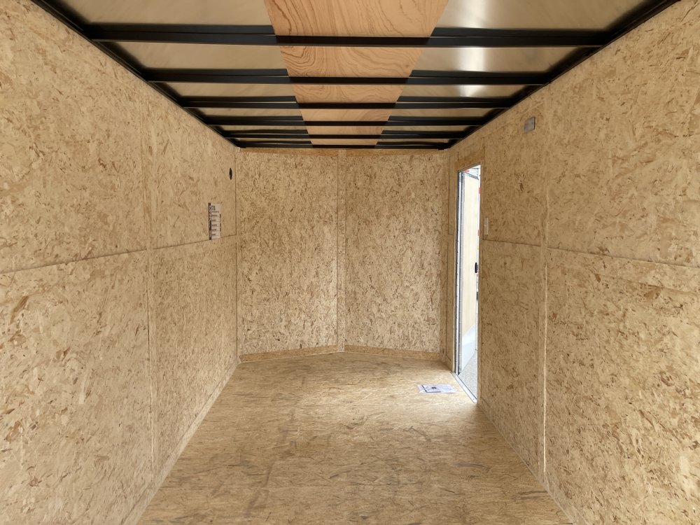 7'x16' Look Enclosed Cargo