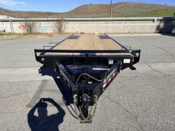 102"x24' IronBull Equipment Trailer