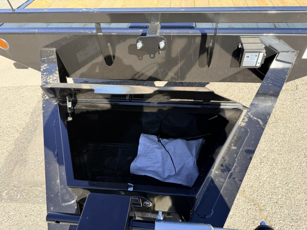 102"x24' IronBull Equipment Trailer