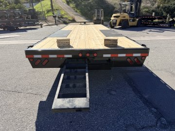 102"x24' IronBull Equipment Trailer