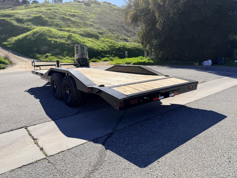102"x20' IronBull Equipment Trailer