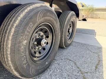 102"x26' IronBull Equipment Trailer