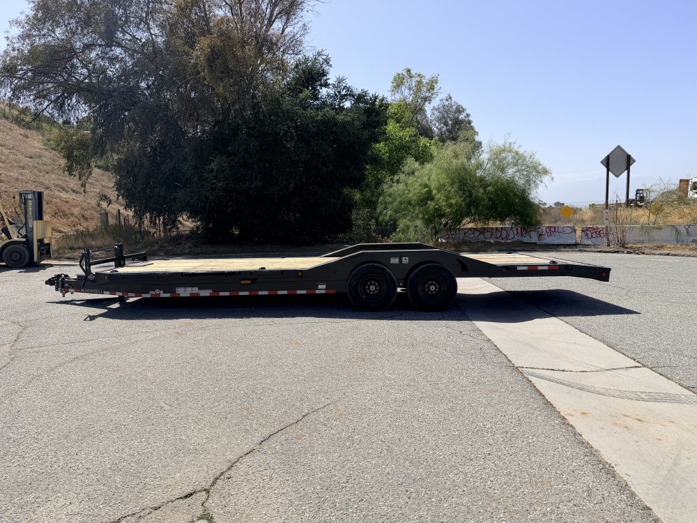 102"x26' IronBull Equipment Trailer