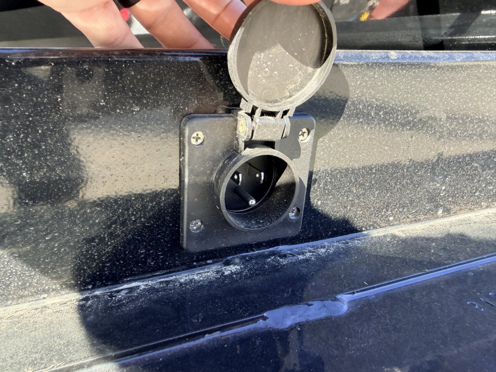 8.5'x14' IronBull Dump