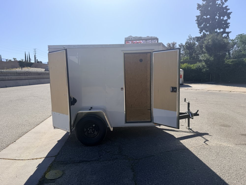 5'x8' Look Enclosed Cargo