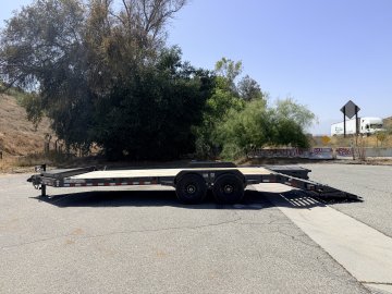 83"x22' IronBull Equipment Trailer