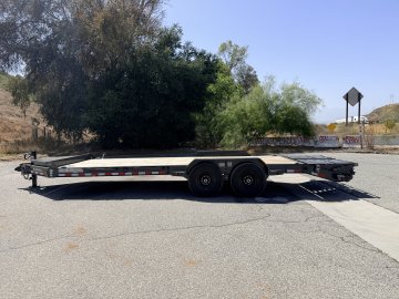 83"x22' IronBull Equipment Trailer