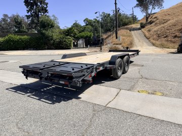 83"x22' IronBull Equipment Trailer