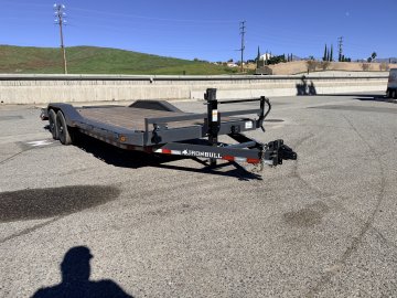 102"x22' IronBull Equipment Trailer